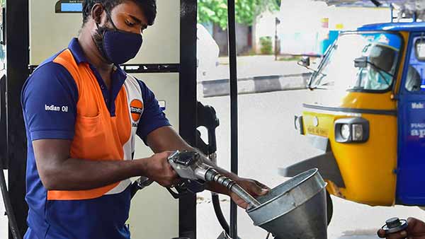 petrol-diesel will be distributed only if the mask is worn petrol-diesel will be distributed only if the mask is worn