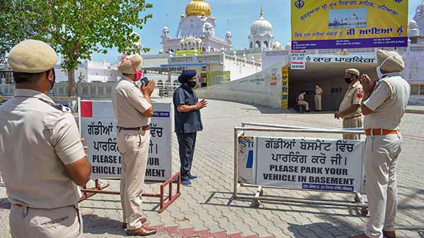 Punjab imposes night curfew from Today entire State Punjab imposes night curfew from Today entire State