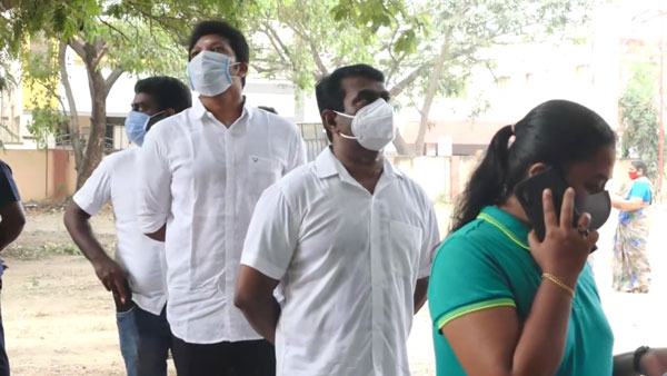 வாக்குப்பதிவு தீவிரம்
