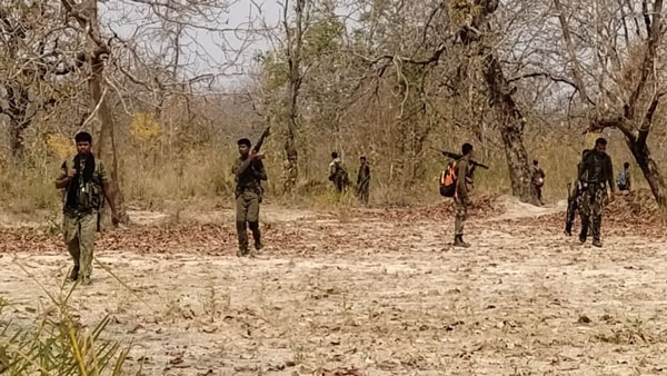 Amit Shah warns Befitting reply to Maoists attack Amit Shah warns Befitting reply to Maoists attack