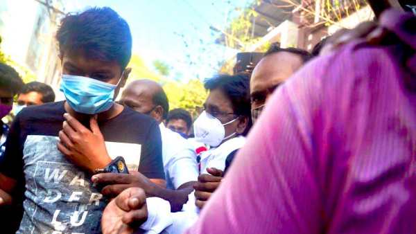 குடும்பம்