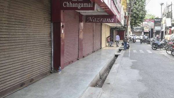 UP will impose Sunday Lockdown in all districts UP will impose Sunday Lockdown in all districts