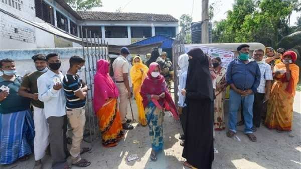 polling for the 4th phase of 44 constituencies has been completed in west bengal polling for the 4th phase of 44 constituencies has been completed in west bengal