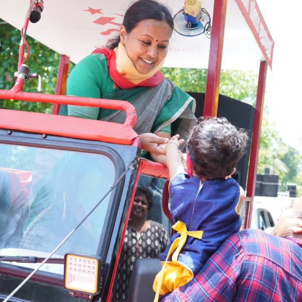 டிவி பத்திரிகையாளர்