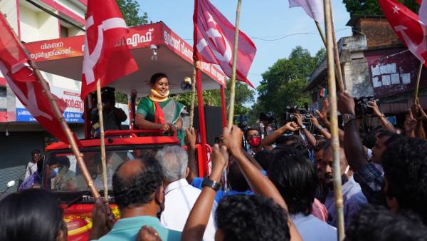 கல்லூரி பேராசிரியர்