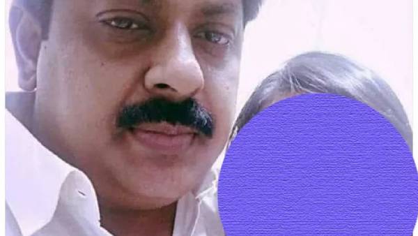 அமைச்சர்