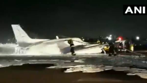 Air ambulance loses wheel during takeoff from Nagpur, safely belly-lands at Mumbai airport Air ambulance loses wheel during takeoff from Nagpur, safely belly-lands at Mumbai airport