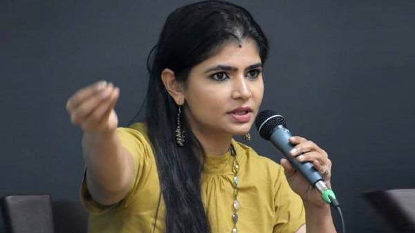 விவாதம்