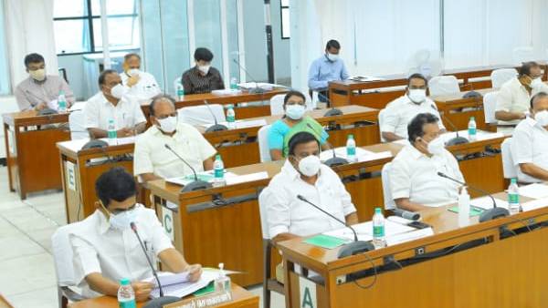 CM MK Stalin asks Ministers to Implement Full Lockdown CM MK Stalin asks Ministers to Implement Full Lockdown
