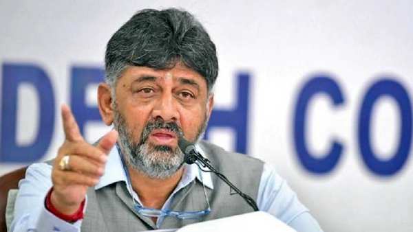 The Karnataka Congress offered to buy the Rs.100 crore corona vaccine The Karnataka Congress offered to buy the Rs.100 crore corona vaccine