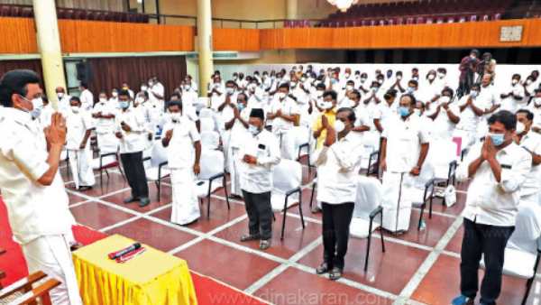 மு.க ஸ்டாலின் ஆகிய நான்
