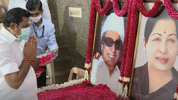 நெருக்கடிகளை சமாளித்த எடப்பாடியார்