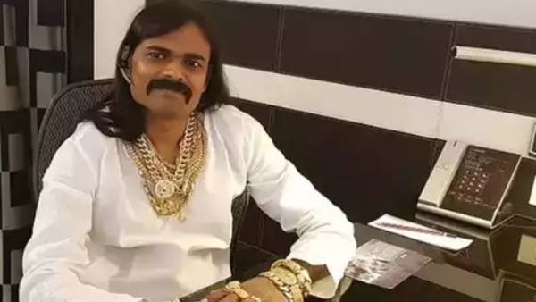 6 பிரிவுகளின் கீழ் வழக்கு