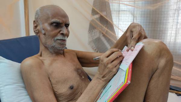 எழுத்தாளர்களின் செவிலித் தாய்