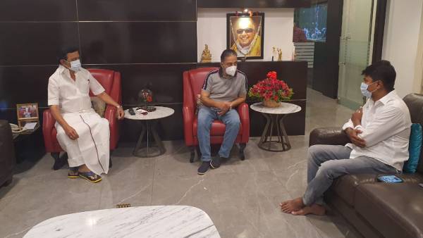 MNM chief Kamal meets DMK chief MK Stalin, congrats on his victory MNM chief Kamal meets DMK chief MK Stalin, congrats on his victory