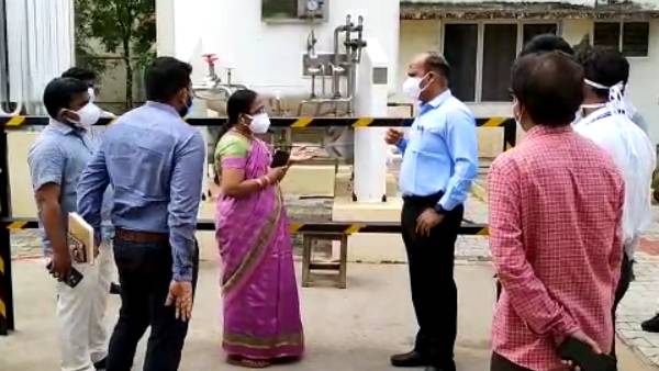 நோயாளியிடம் பறிப்பு