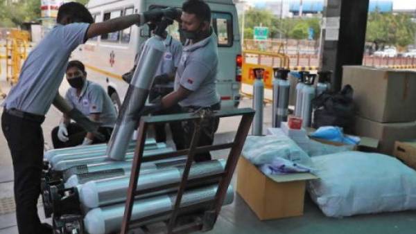 உணவு சாப்பிட்ட நோயாளி