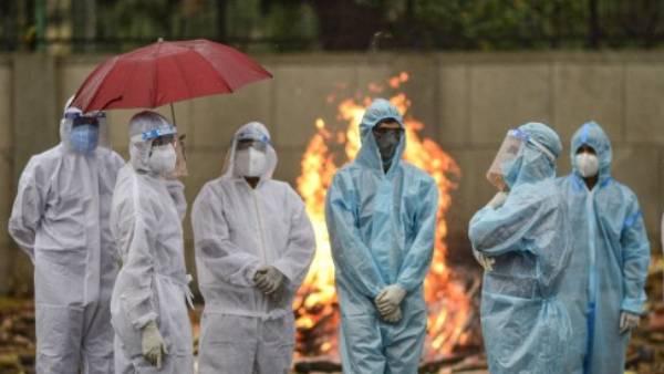 India Reports Record 36K Covid-19 Deaths in 10 Consecutive Days India Reports Record 36K Covid-19 Deaths in 10 Consecutive Days