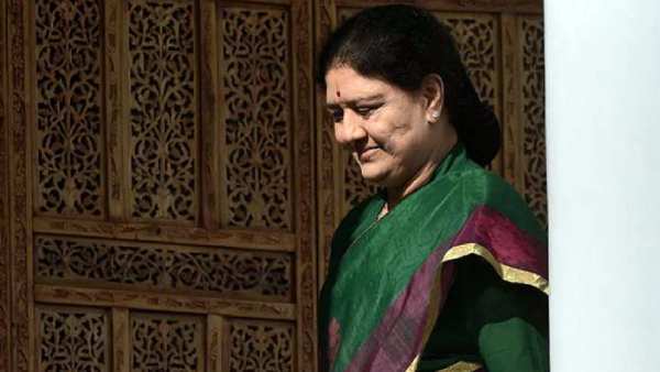 அதிமுக நிர்வாகிகள்