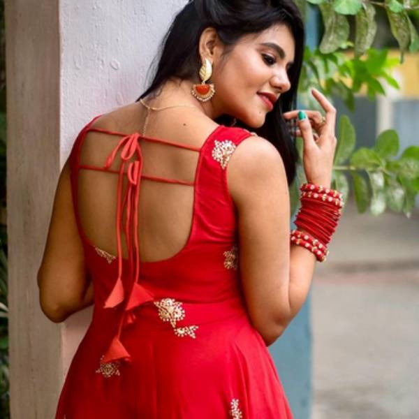 அது வேற