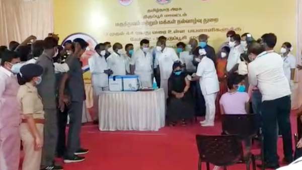 CM MK Stalin kickstarts vaccination drive for aged 18 and above CM MK Stalin kickstarts vaccination drive for aged 18 and above