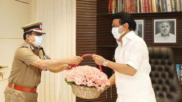Senior IPS and IAS Officers Wishes to MK Stalin Senior IPS and IAS Officers Wishes to MK Stalin