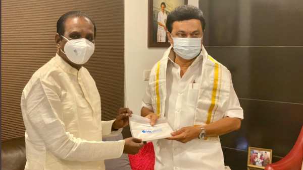Poet Vairamuthu donates Rs 5 lakh to TN CMs Relief Fund for Corona fight Poet Vairamuthu donates Rs 5 lakh to TN CMs Relief Fund for Corona fight