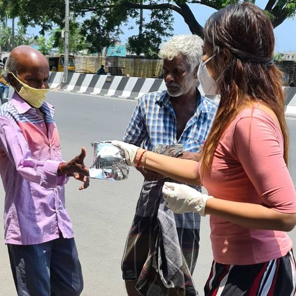 கலங்கிப் போகும் மனசு