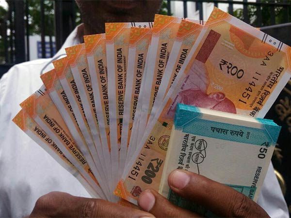 5 அதிகாரிகள் மீது வழக்குப்பதிவு
