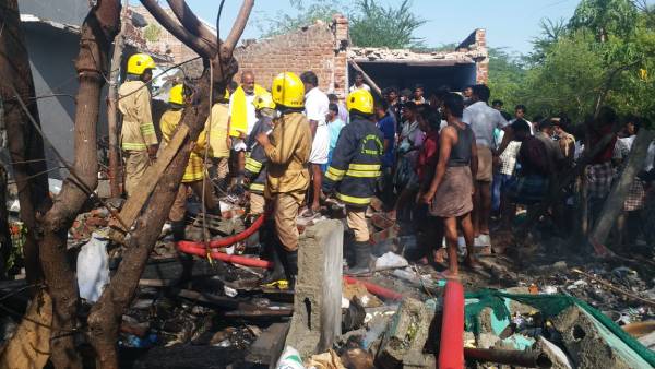 Sattur: Firecrackers exploded at Thailpatti 2 women died Sattur: Firecrackers exploded at Thailpatti 2 women died