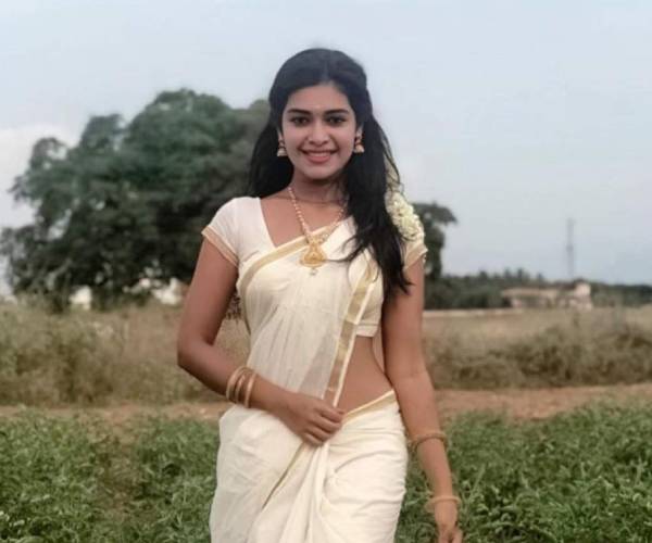 வீடியோக்கள்