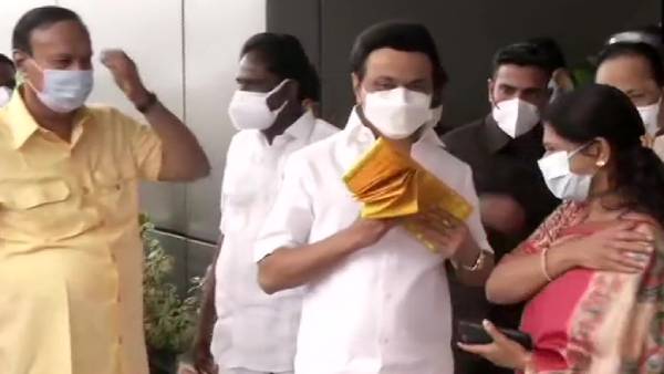 ஸ்டாலின்