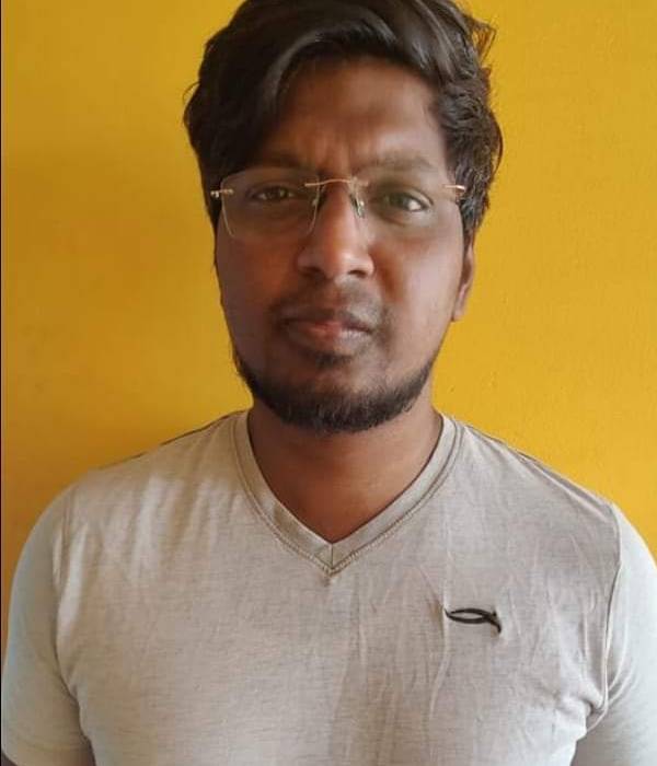 நினைப்பது வேறு