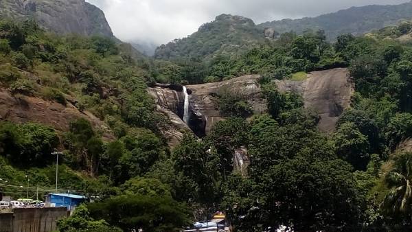 இதமான சாரல்