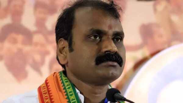 நூலகங்களில் முரசொலி நாளிதழ்