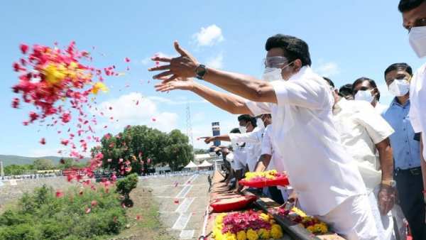 பல லட்சம் ஏக்கர் பாசன வசதி