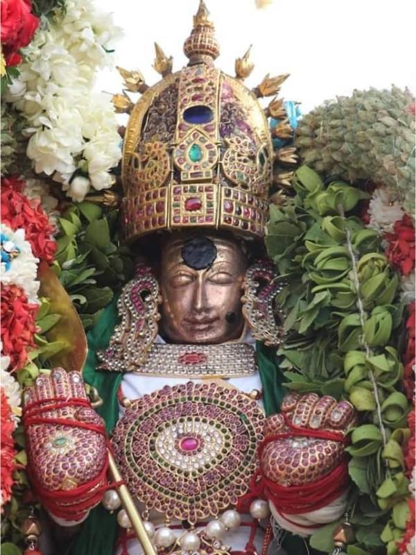 அன்னதானம் செய்யுங்கள்