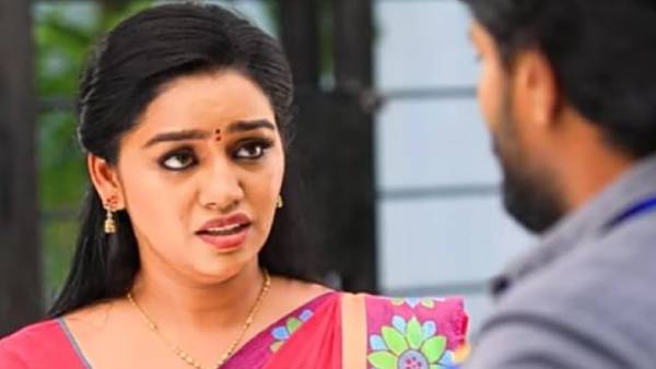 எங்கயோ இடிக்குதே..