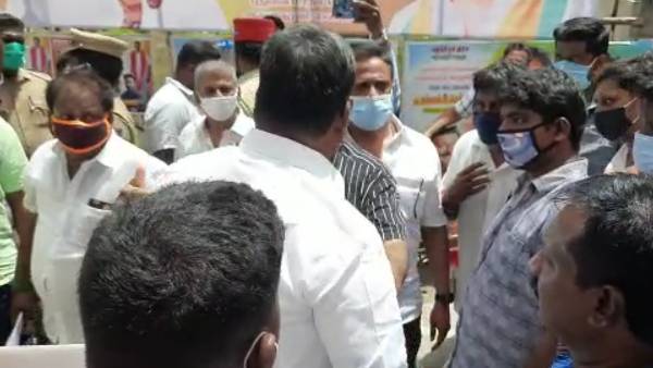 முதலில் ஜான்குமாருக்கு வாய்ப்பு