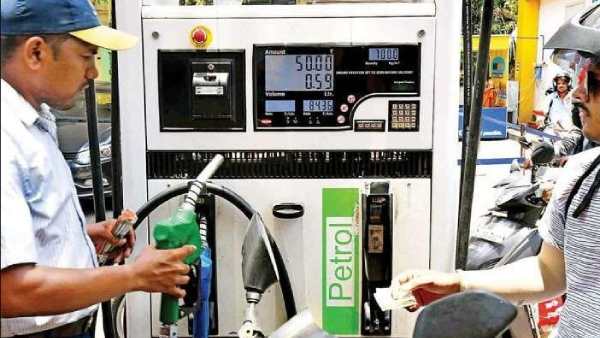 Petrol Price crosses Rs 100 a litre in TN Petrol Price crosses Rs 100 a litre in TN