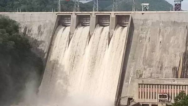 Pillur dam water level full Coimbatore collector issues flood alert for havani river banks people Pillur dam water level full Coimbatore collector issues flood alert for havani river banks people