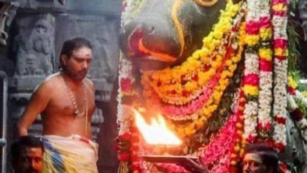 Pradosha Pooja at Shiva temples Special abishegam at Shiva and Nandhi Pradosha Pooja at Shiva temples Special abishegam at Shiva and Nandhi