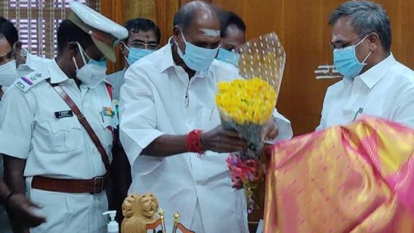 பதவி