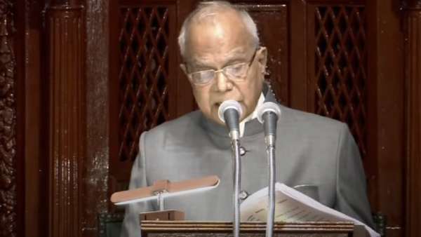 மாறி மாறி பேச்சு