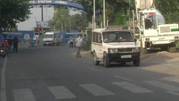 2 வீரர்கள் காயம்