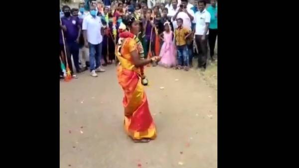 மணப்பெண் அசத்தல்