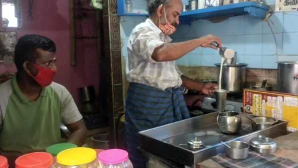 திறக்கப்பட்ட சாயா கடைகள்
