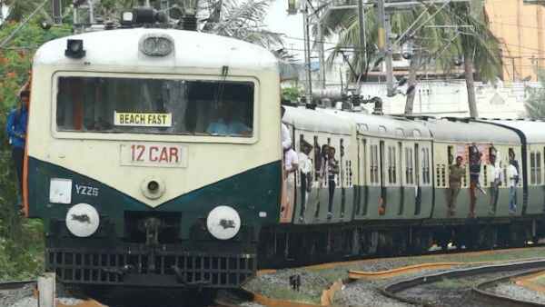 அதிகாரிகள்
