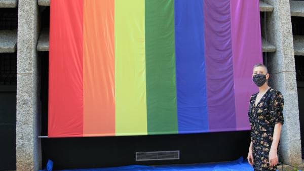 U.S. Consulate General Chennai Unfurls Rainbow Pride Flag to Commemorate Pride Month U.S. Consulate General Chennai Unfurls Rainbow Pride Flag to Commemorate Pride Month