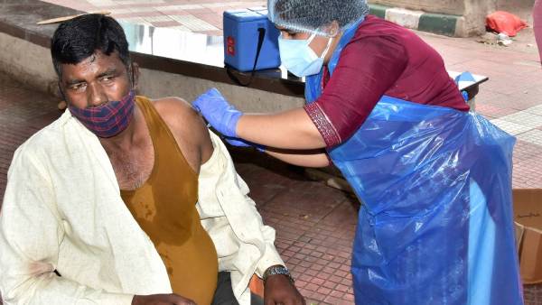 சிறப்பு முகாம்கள்